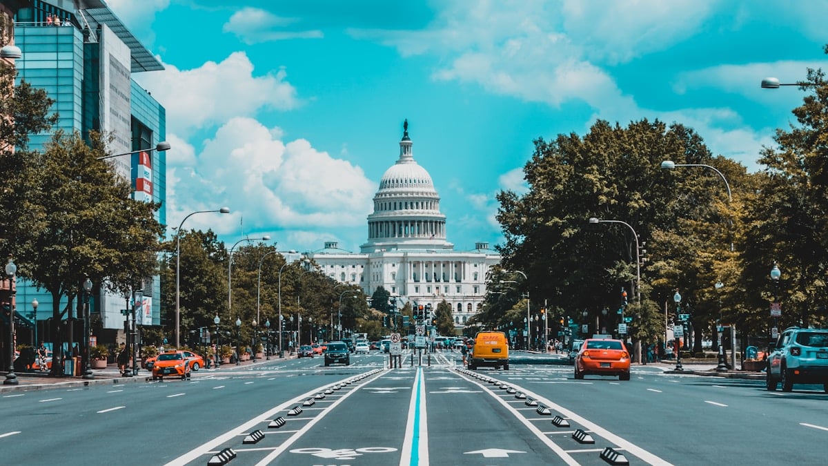 LLC em Delaware para Brasileiros: Guia Completo 2026